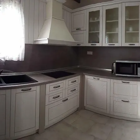 Amaryllis Boutique Apartment Moraitika