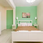 Amaryllis Boutique