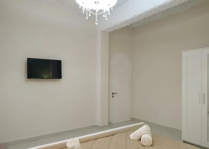 Апартаменты Amaryllis Boutique Мораитика